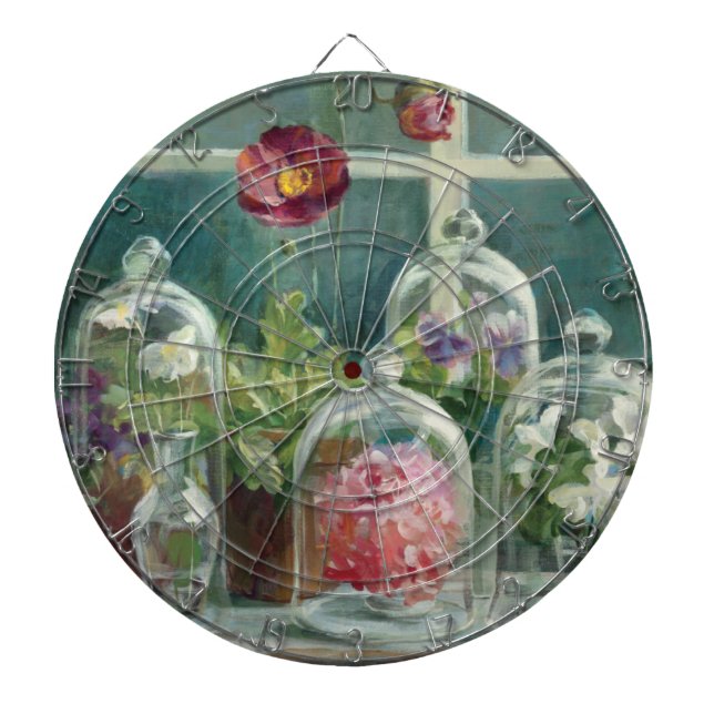 Purpurfärgade vallmor på en fönsterbräda darttavla (Framsidan)