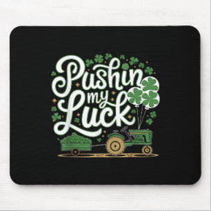 Pushin My Tur Tractor Klöver St patricks day Rolig Musmatta