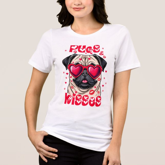 Pussar och kyssar valentins dag hund älskare hund  t shirt (Framsida)