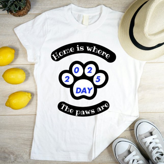 Pussel om anpassningsbar på husdjursdag t shirt (Skapare uppladdad)