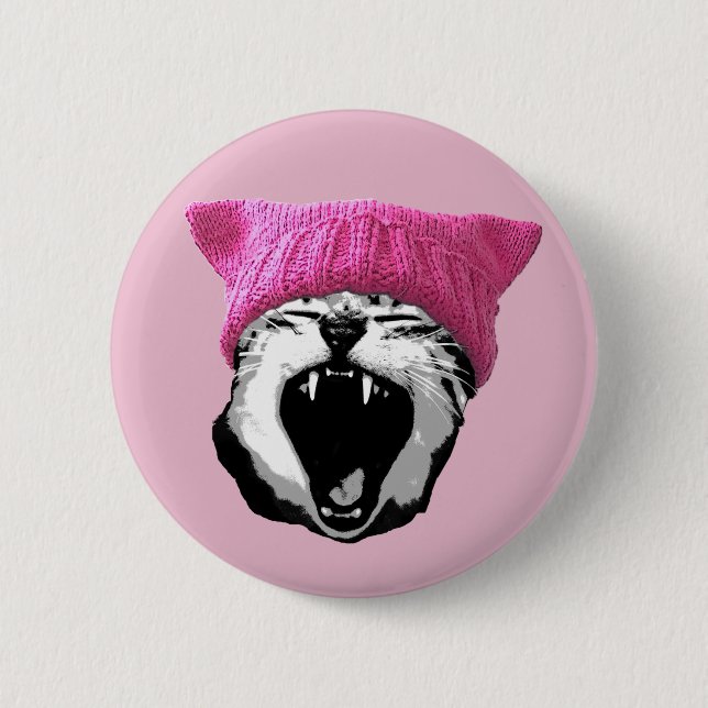 Pussy-hatten knäppas knapp (Framsida)