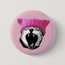 Pussy-hatten knäppas knapp