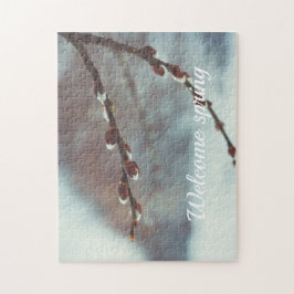 Pussy-idkar grenar med katter på sen vinter pussel