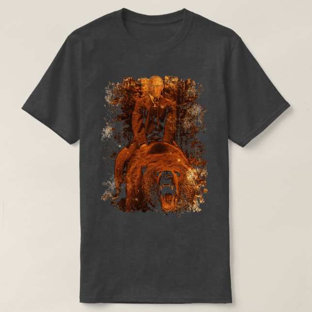 Putin Riding Bear T Shirt (Design framsida)