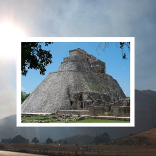 Pyramid (Magician, Uxmal, Yucatan, Mexiko) Vykort