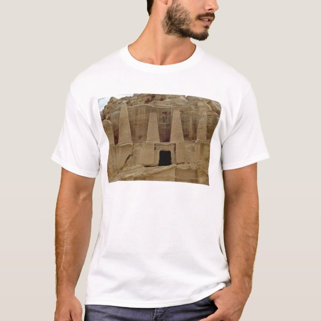 Pyramid monument t shirt (Framsida)
