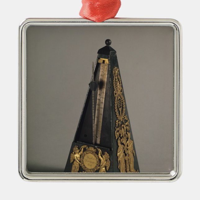 Pyramidal metronome, 1815 julgransprydnad metall (Framsidan)