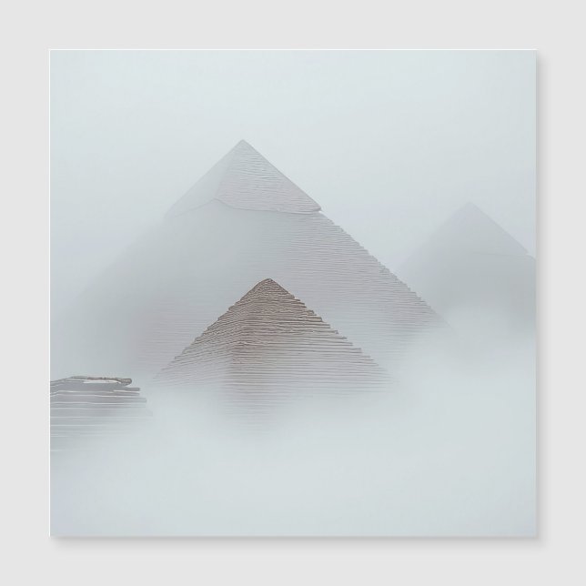 Pyramider i dimma (Framsida)