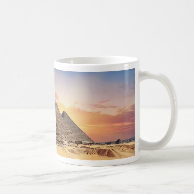 pyramider kaffemugg (Höger)