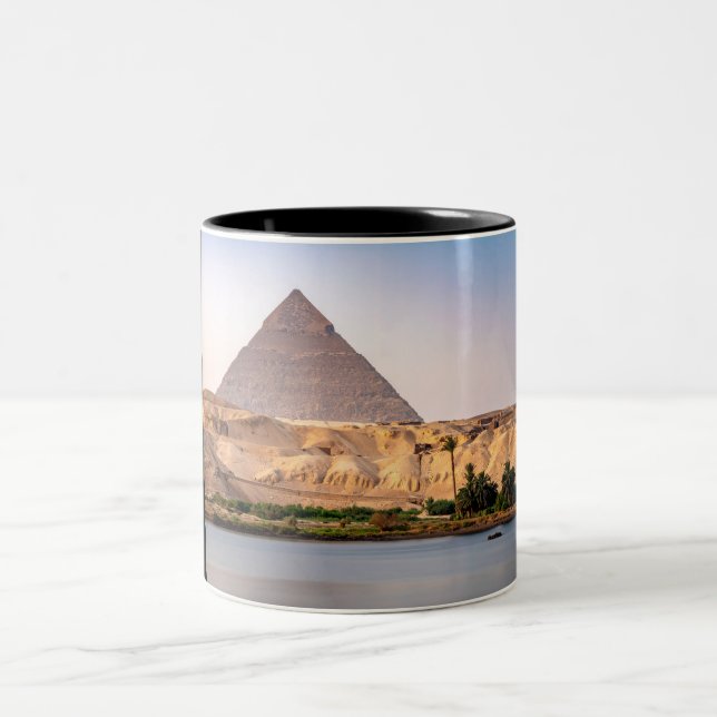 Pyramider Två-Tonad Mugg (Center)