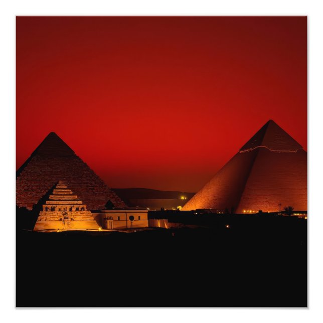 Pyramider vid röd solnedgång fototryck (Framsidan)