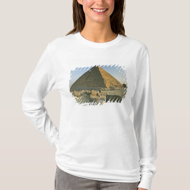 Pyramiderna i Giza är nästan 5000 2 Tee Shirt (Framsida)