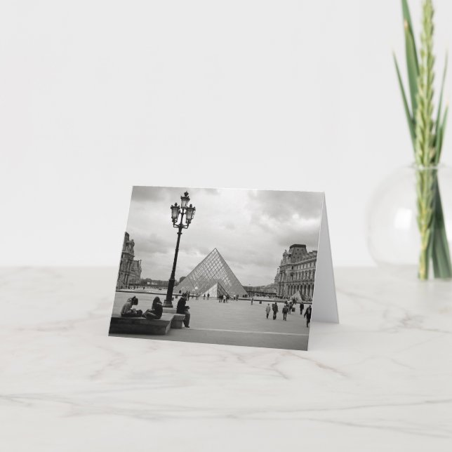 Pyramidkortet i Louvre Glass Kort (Framsida)