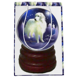 Pyrenéerhund jul