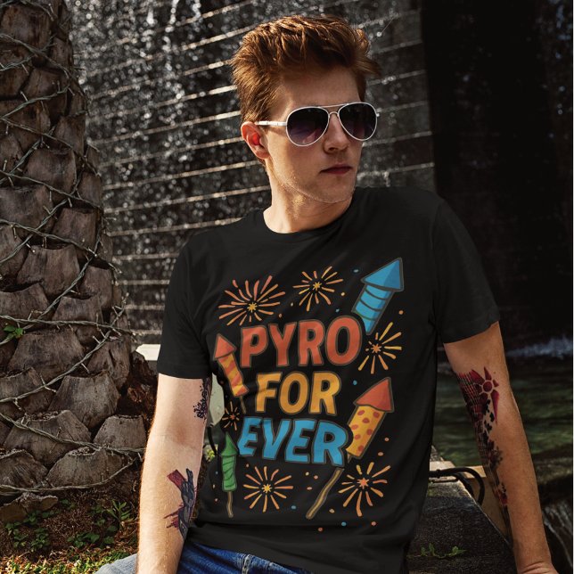 Pyro Forever Feuerwerk Illustration T Shirt (Skapare uppladdad)