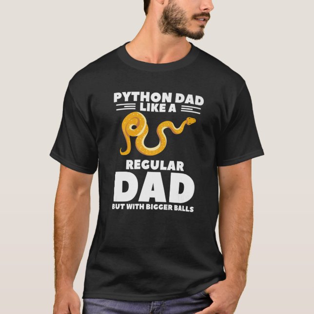 Python Pappa som ett vanligt Pappa men med större  T Shirt (Framsida)