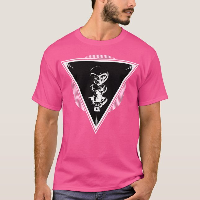 Q-Alien T Shirt (Framsida)