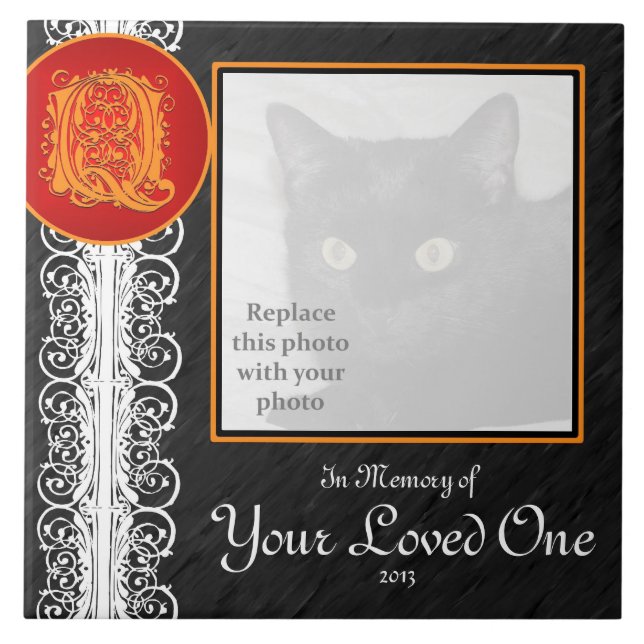 Q Monogram "In Memory of Your Loved One" Tile Kakelplatta (Framsidan)