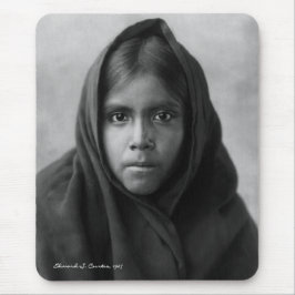 Qahatika flicka musmatta