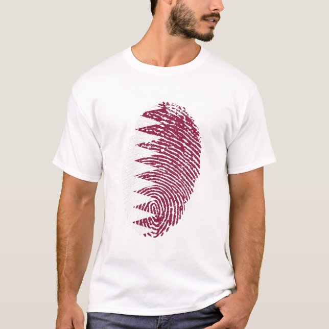 Qatar Flagga Fingerprint Land Pride Identitet T Shirt (Framsida)