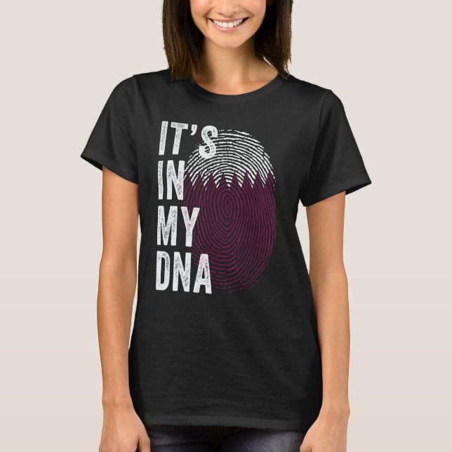 Qatar It's In My DNA Cute Qatari Fingerprint Qatar T Shirt (Framsida)