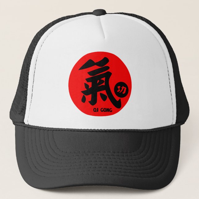 Qi Gong Cap 3 Truckerkeps (Framsida)