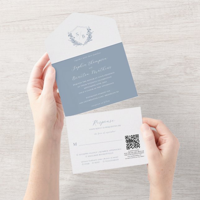 QR Blommigt Dusty Blue Vapensköld Monogram Bröllop (Avrivbar del)