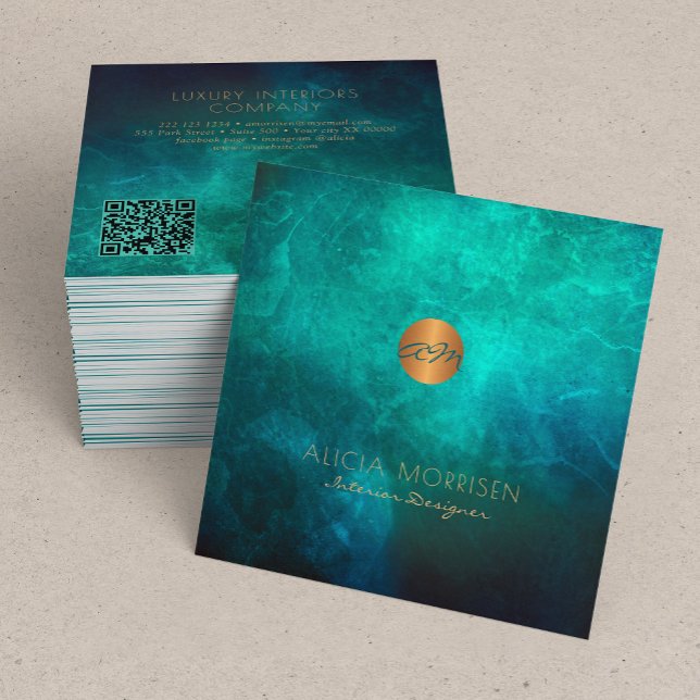QR-elegant mörk grönt vattenfärgsmonogrammet Fyrkantigt Visitkort (Skapare uppladdad)