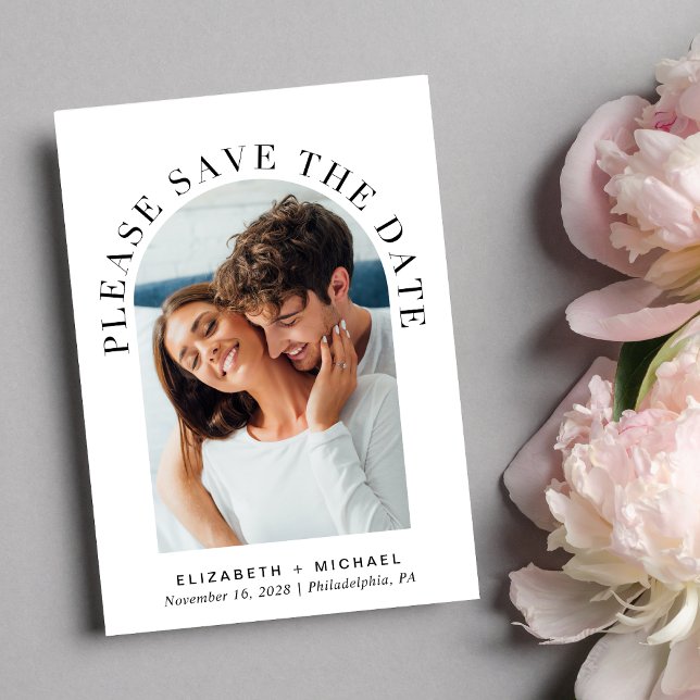 QR-kod för elegant Arch Photo Spara Datumet (Celebrate your love story with a save the date showcasing your photo in an elegant arch frame)