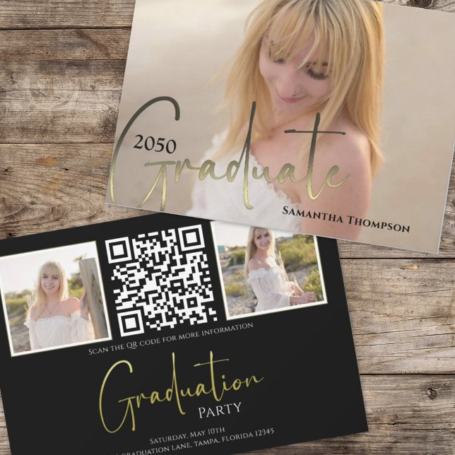 QR-kod för foto med svart kalligrafi i student Gul Inbjudningar (Graduation photo collage graduate typography invitation announcement. )