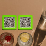 QR-kod i fluorescerande grönt Underlägg Papper Kvadrat<br><div class="desc">Skapa din egen QR-kod genom att använda din egen URL i ställe till min.Den här fyrkantiga uppsättningen Underlägg en grönt som kallas fluorescerande grönt. Utmärkt metod för att befordra ditt företag eller dina tjänster. Sålt som set 6 .</div>