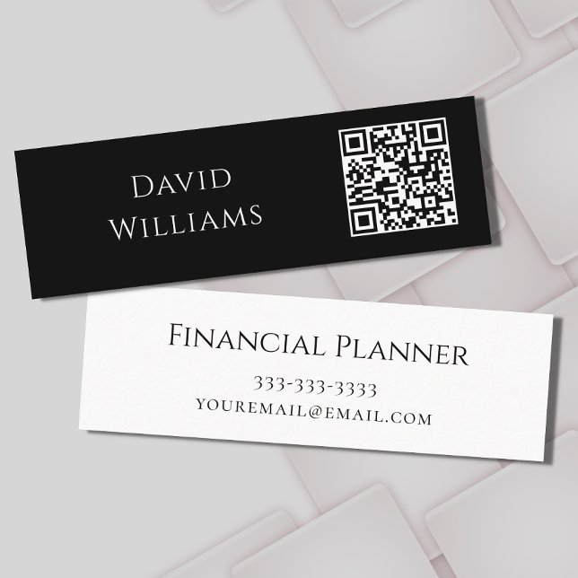 QR-kod Modern Minimalist Black White Mini Visitkort (Skapare uppladdad)