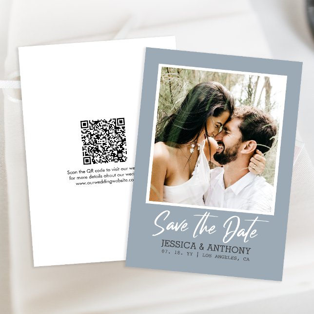 QR-kod Spara datum Dusty Blue Photo Bröllop Inbjudningar (Save time and reduce wedding planning stress with this QR code Save the Date card.)