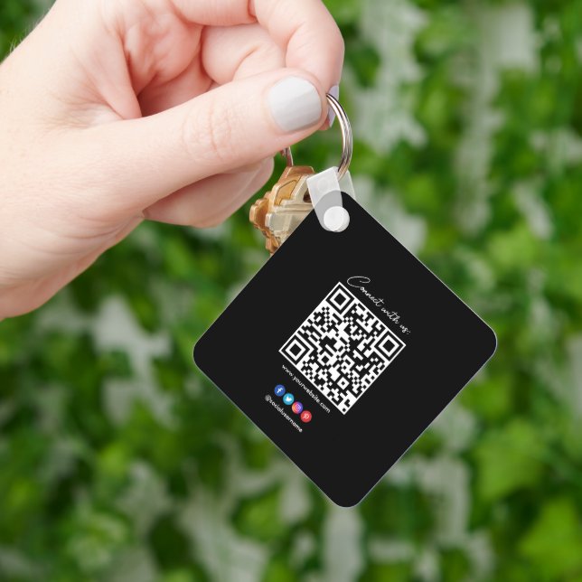 QR-Professionell, svart, vit cirkel K Nyckelring (Hand)