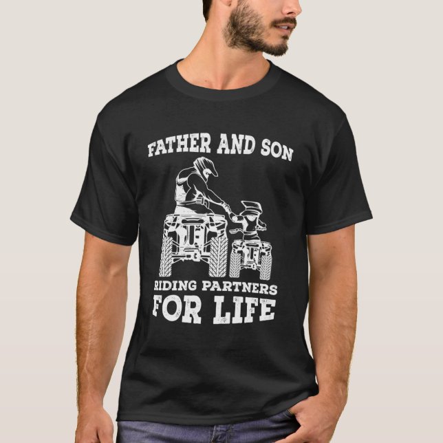 Quad Bike Far och Son Riding Partners för livet T Shirt (Framsida)