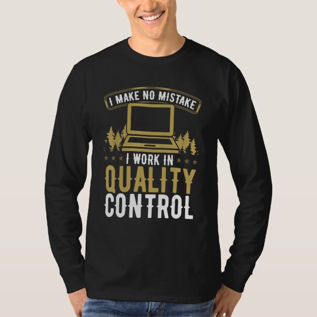 Quality Assurance Engineering Mistakes QA Engineer T Shirt (Framsida)