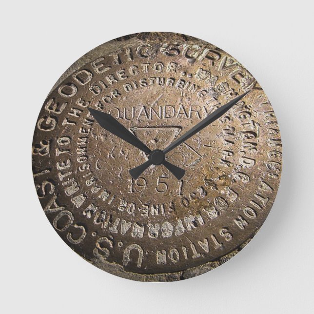 Quandary Peak Fourteener USGS Benchmark Clock Rund Klocka (Framsida)
