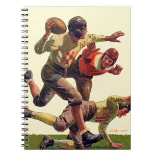 Quarterbacken passerar anteckningsbok med spiral