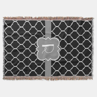 Quatrefoil med monogramen mysfilt