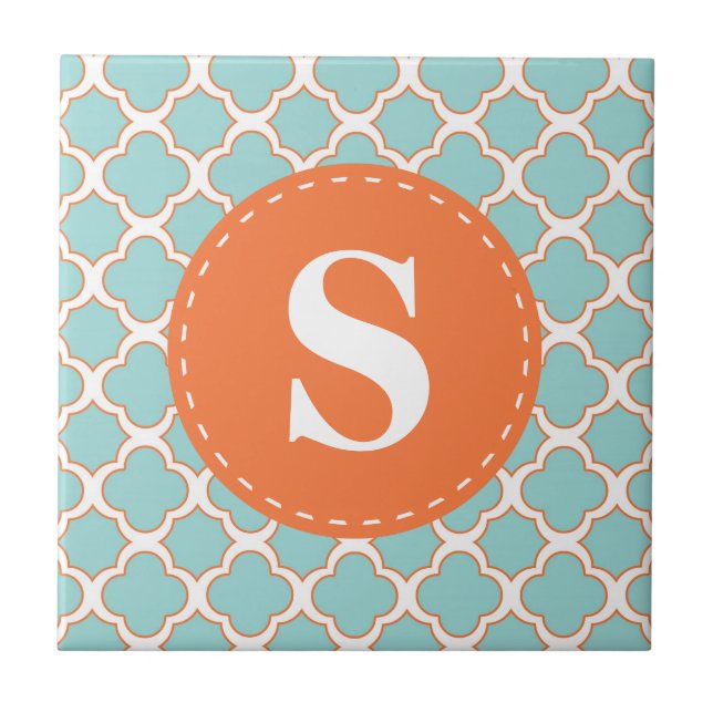 Quatrefoil Mönster Turquise Orange med Monogram Kakelplatta (Framsidan)