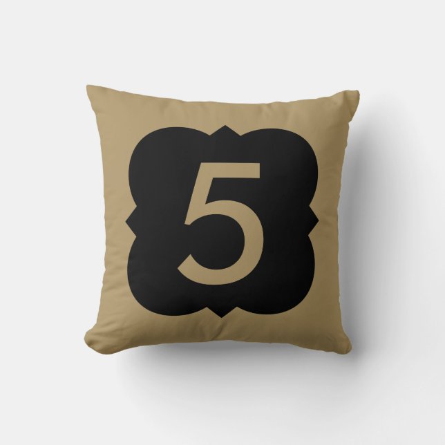 Quatrefoil: Numrera 5 Kudde (Framsida)