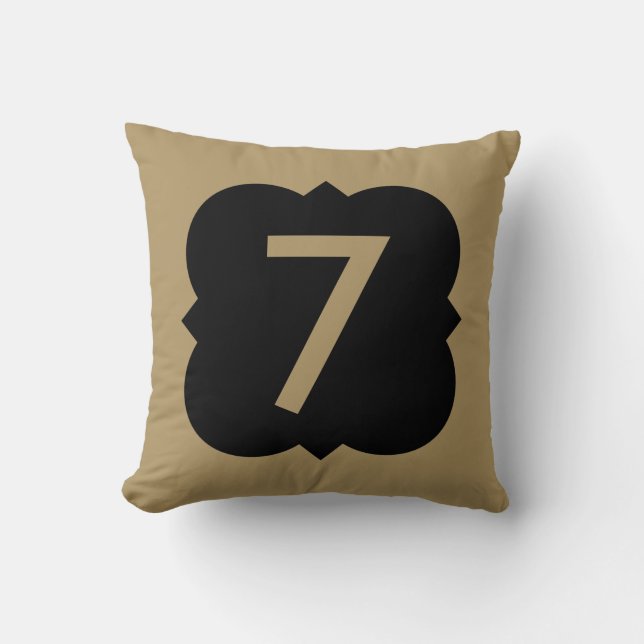 Quatrefoil: Numrera 7 Kudde (Framsida)