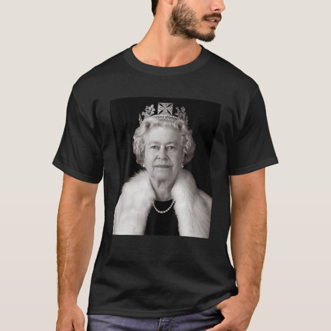 Queen II Elizabeth England Queen of England T Shir Shirt (Framsida)