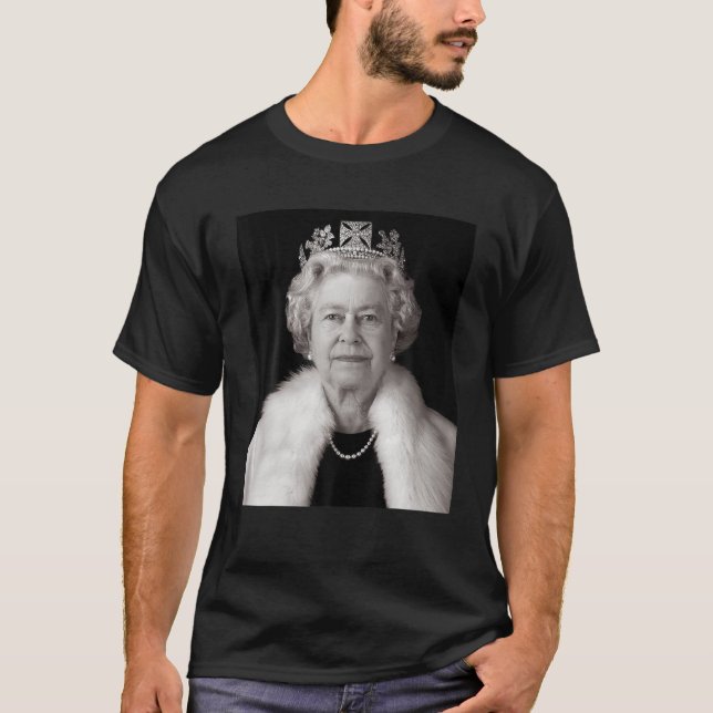 Queen II - Elizabeth England - Queen of England T Shirt (Framsida)