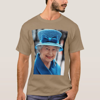 Queen II - Elizabeth S England - Queen of England T Shirt