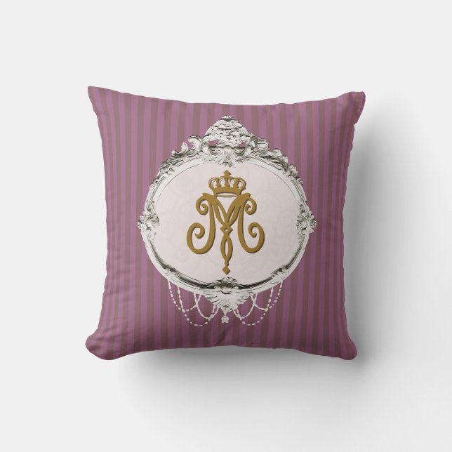 Queen Marie Antoinette ~ Pillow #170 Kudde (Framsida)
