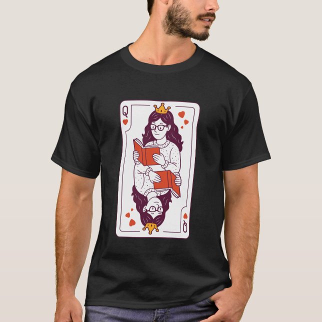 Queen of Books T Shirt (Framsida)