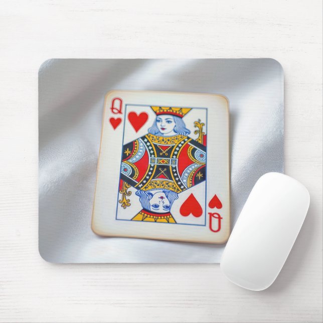 Queen of Hearts On White Satin Fabric Musmatta (Med mus)