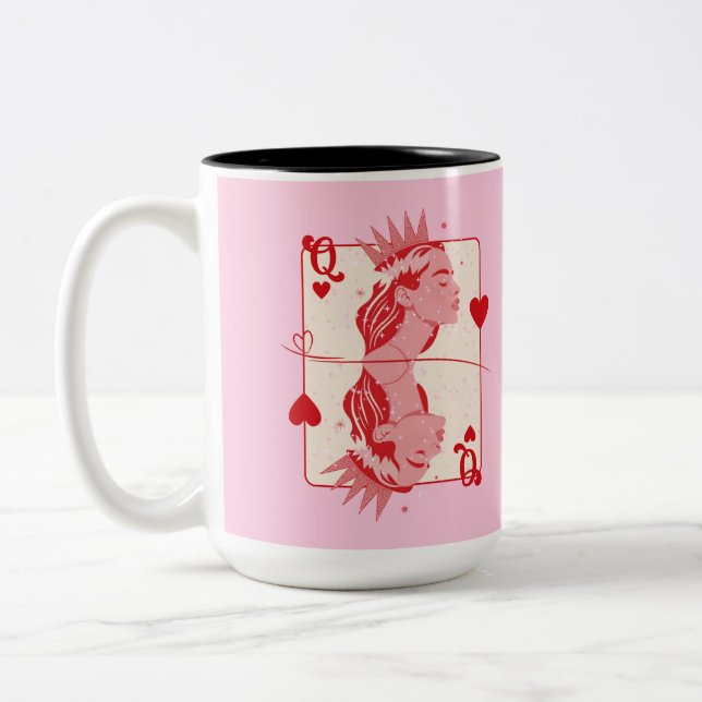 Queen of Hearts Red and Rosa Preppy Art Två-Tonad Mugg (Vänster)