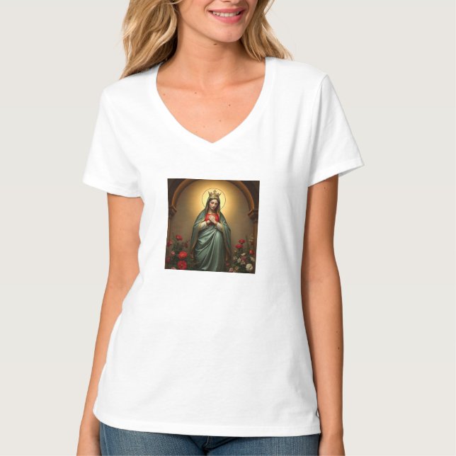 Queen of Heaven Catholic Women's V-Neck Tee (Framsida)